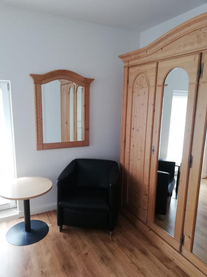 Ferienwohnung Storchennest Raduhn Exterior foto